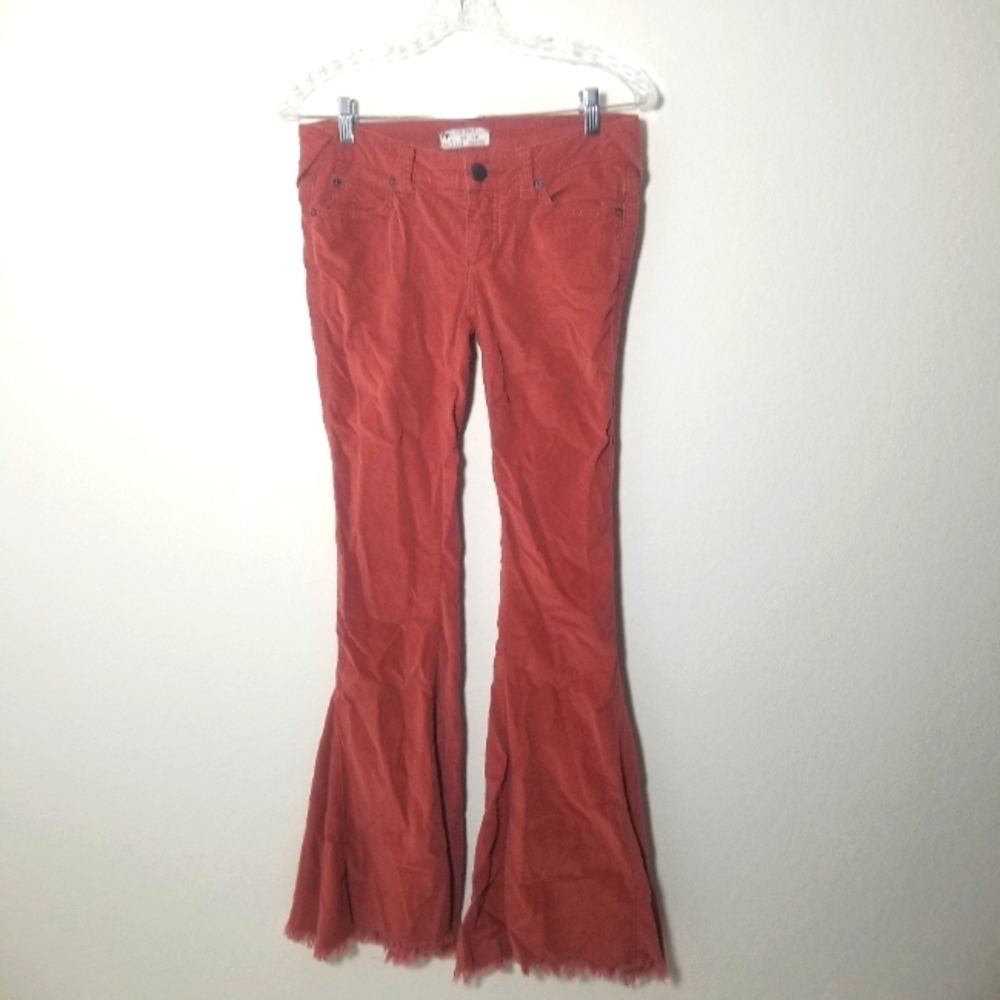 Free People Flair Leg Corduroy Pant B4